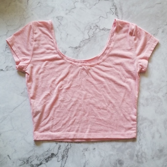 [Garage] Cropped Scoop Neck Tee - Picture 2 of 5